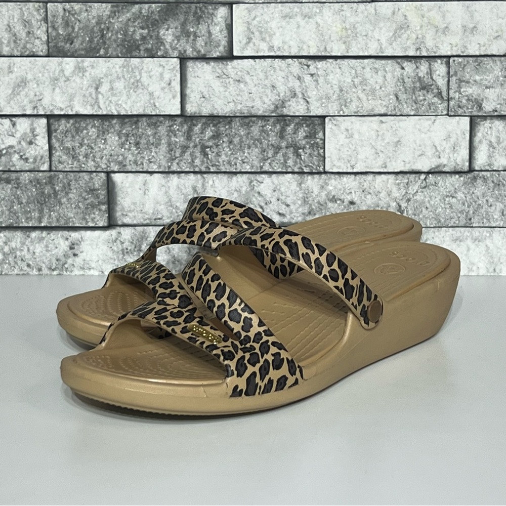 Crocs Womens 9 Leopard Print Women's Wedge Sandals - Picture 3 of 7